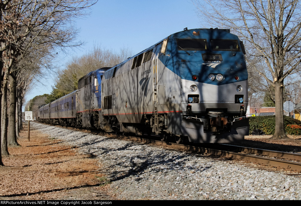 Amtrak 73